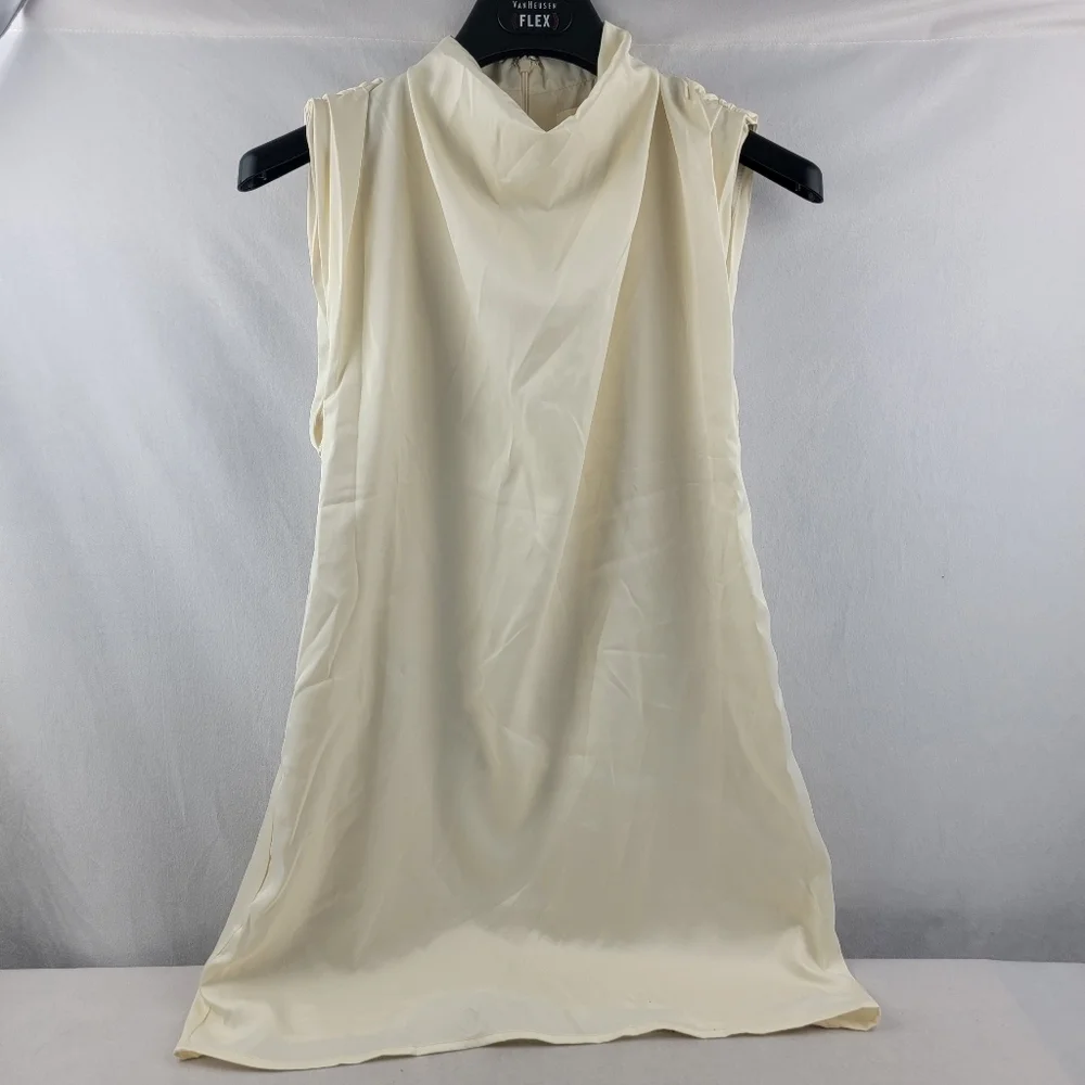 NWOT Lena high neck ruched shoulder sleeveless shift dress Size Small‎